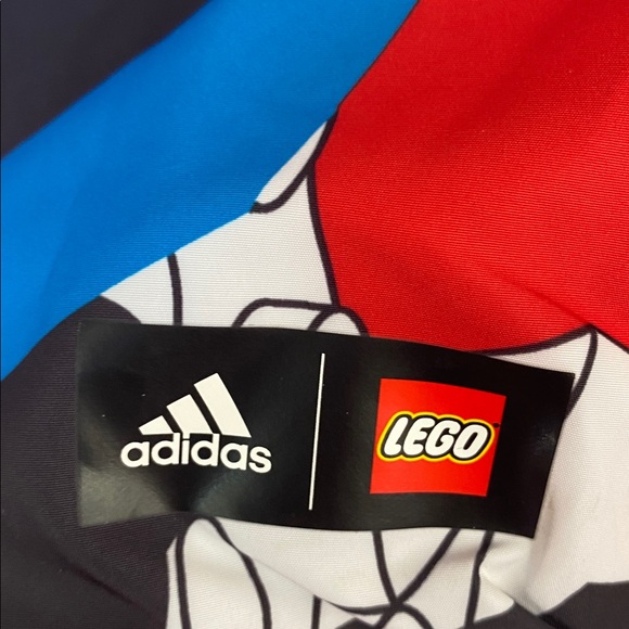 Adidas jacket - Picture 2 of 4